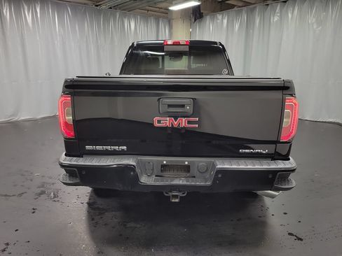 Used 2017 GMC Sierra 1500 Denali AWD/4WD image 8