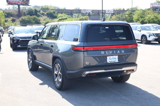 Used 2024 Rivian R1S Adventure Quad AWD/4WD image 7