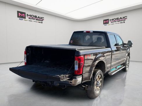 Used 2018 Ford F250 Lariat w/ Lariat Ultimate Package image 9
