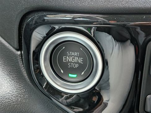 New 2025 Chevrolet Silverado 1500 LT image 44