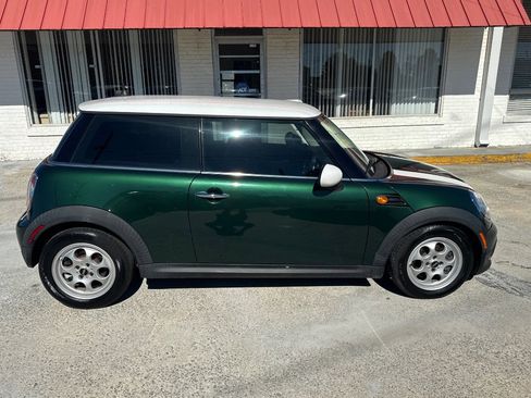 Used 2012 MINI Cooper Hardtop image 8