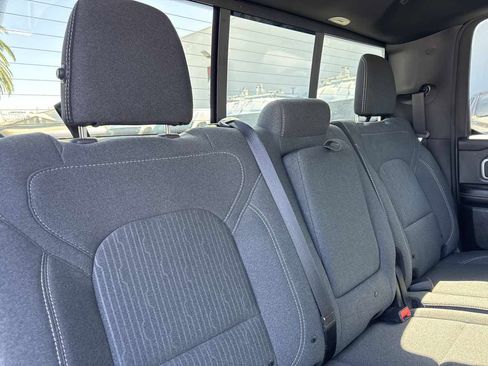 Used 2019 RAM 1500 Big Horn RWD image 12