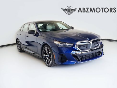 Used 2025 BMW i5 M60 AWD/4WD image 1