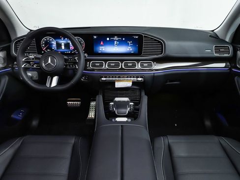 New 2026 Mercedes-Benz GLS 450 4MATIC image 7