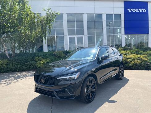 Certified 2024 Volvo XC60 T8 Ultimate w/ Climate Package AWD/4WD image 38