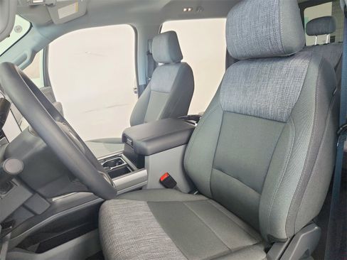 New 2026 Ford F250 XLT w/ XLT Premium Package image 19