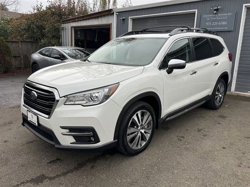 Used 2019 Subaru Ascent Touring w/ Popular Package #3 AWD/4WD image 3