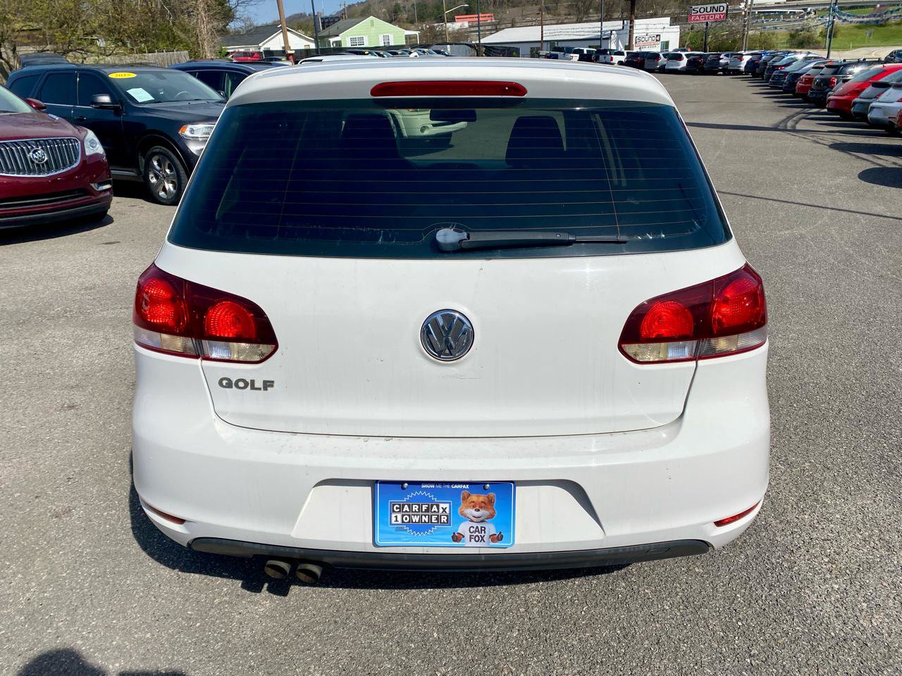 Used 2013 Volkswagen Golf 4-Door FWD image 6