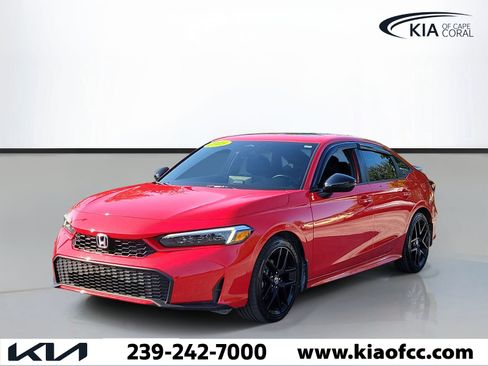 Used 2025 Honda Civic Sport image 3