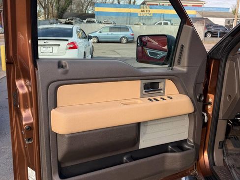 Used 2011 Ford F150 XLT w/ XLT Chrome Pkg image 9