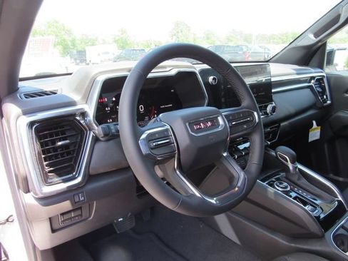 New 2026 GMC Canyon Elevation AWD/4WD image 11