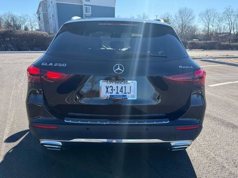 Certified 2025 Mercedes-Benz GLA 250 4MATIC image 6