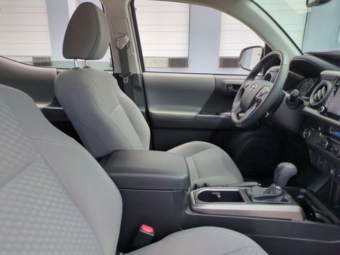 Used 2023 Toyota Tacoma SR5 RWD image 19