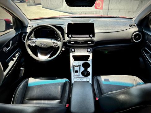 Used 2022 Hyundai Kona Limited FWD image 38