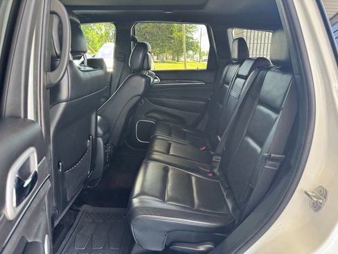 Used 2016 Jeep Grand Cherokee High Altitude AWD/4WD image 21