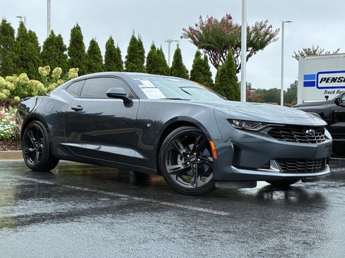Used 2023 Chevrolet Camaro LT w/ RS Package RWD image 2