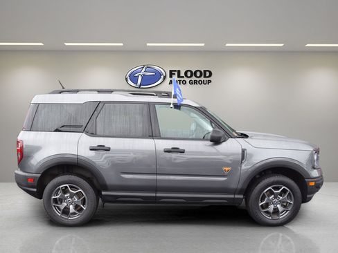 Used 2022 Ford Bronco Sport Badlands image 3