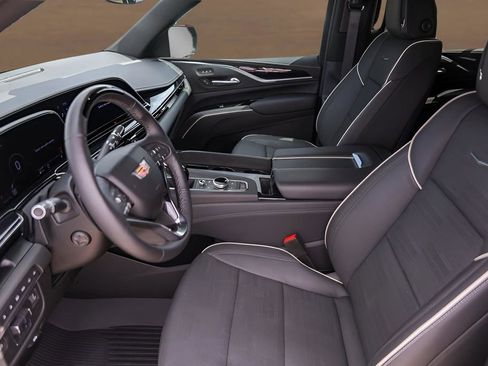 Certified 2024 Cadillac Escalade Sport w/ Touring Package image 9