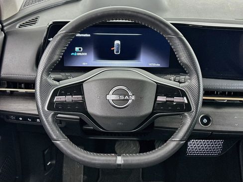 Used 2024 Nissan Ariya AWD image 18