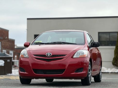 Used 2008 Toyota Yaris S image 3