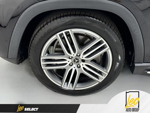 Used 2021 Mercedes-Benz GLS 450 4MATIC image 35