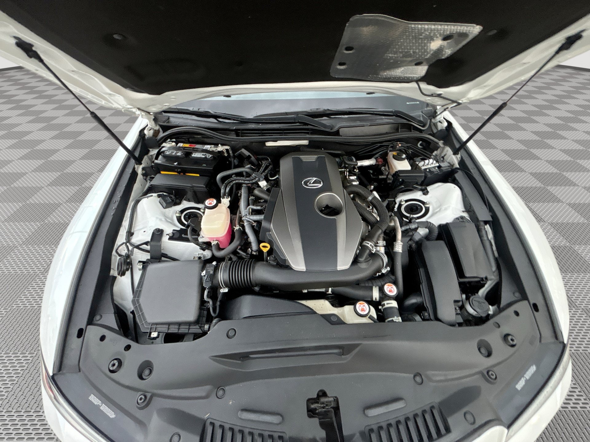 Used 2021 Lexus IS 300 w/ Comfort Package RWD image 18