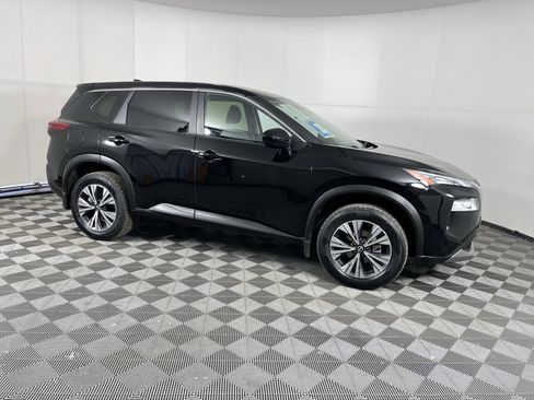 Used 2023 Nissan Rogue SV AWD/4WD image 6