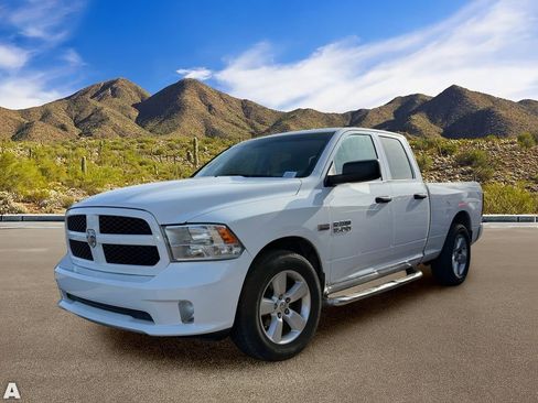 Used 2013 RAM 1500 Express RWD image 2