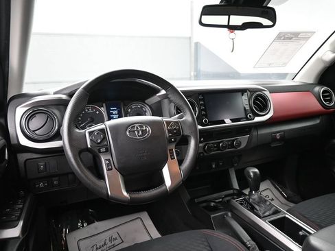 Used 2022 Toyota Tacoma SR5 w/ Technology Package RWD image 25