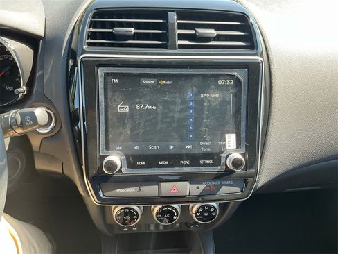 New 2025 Mitsubishi Outlander Sport SEL image 10