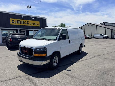 Used 2019 GMC Savana 2500 w/ Driver Convenience Package RWD image 2