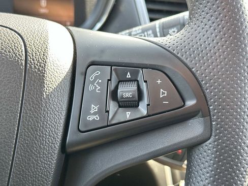 Certified 2022 Chevrolet Trax LS w/ Tint and Cruise Package image 24