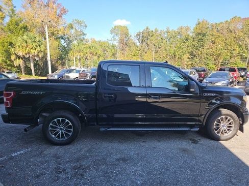 Used 2018 Ford F150 XLT w/ Equipment Group 302A Luxury image 9