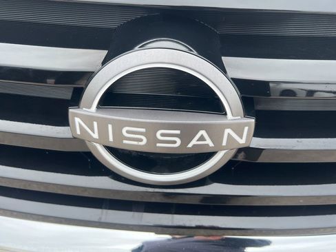 Certified 2024 Nissan Pathfinder SV w/ SV Premium Package AWD/4WD image 31