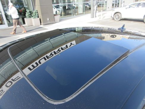 Used 2022 Audi e-tron Premium Plus image 18