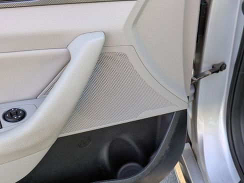 Used 2016 Hyundai Sonata Sport w/ Option Group 02 image 13