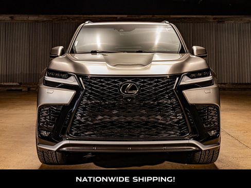 Used 2022 Lexus LX 600 F Sport image 4