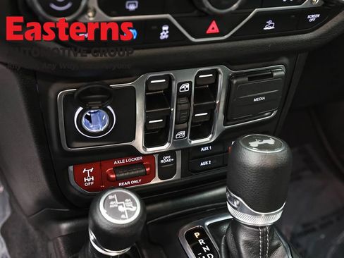 Used 2025 Jeep Wrangler Unlimited Sport S 4xe AWD/4WD image 21