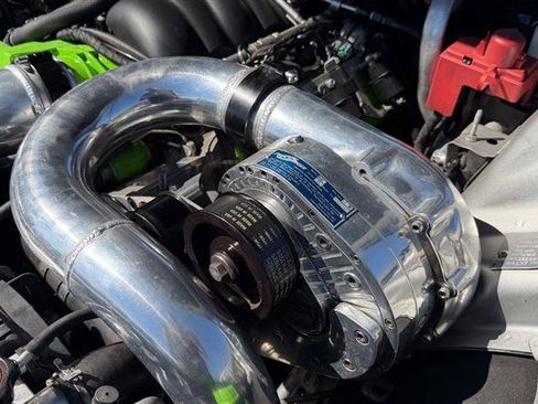 Used 2016 Chevrolet SS image 18