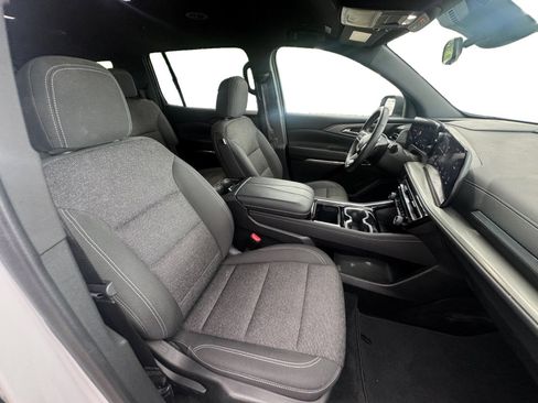 Certified 2024 Chevrolet Traverse LS FWD image 15