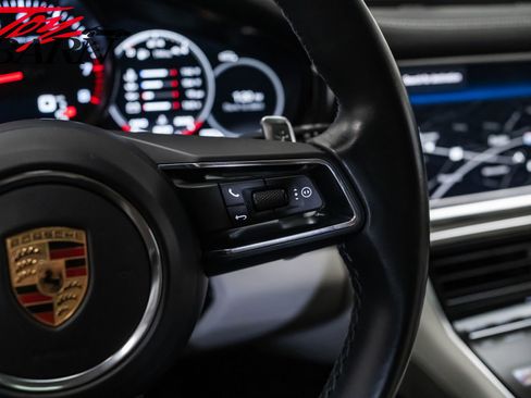 Used 2022 Porsche Panamera 4S AWD/4WD image 30