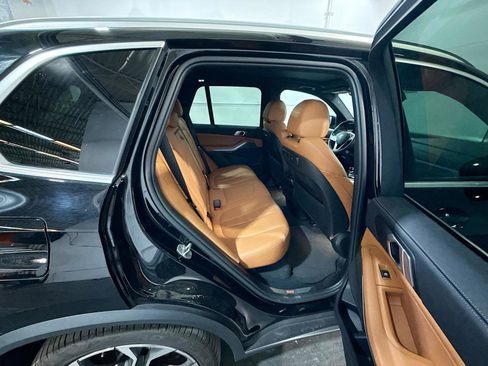 Used 2022 BMW X5 xDrive45e image 21