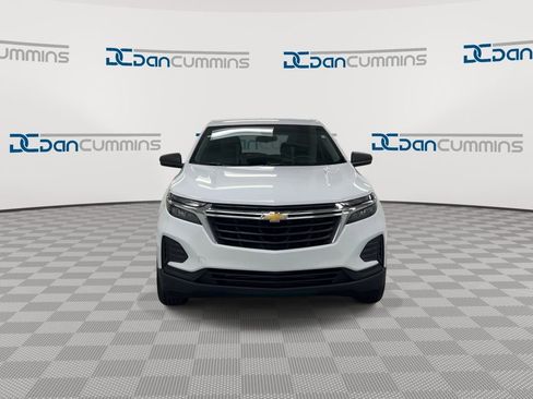 Used 2024 Chevrolet Equinox LS FWD image 3