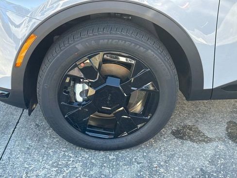 New 2026 Kia Sportage X-Line image 4