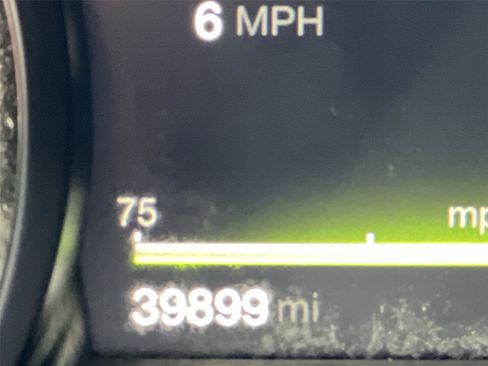 Used 2017 Alfa Romeo Giulia Sprint w/ Cold Weather Package image 15