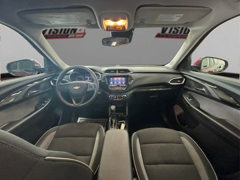 Used 2023 Chevrolet TrailBlazer LT w/ Convenience Package AWD/4WD image 25