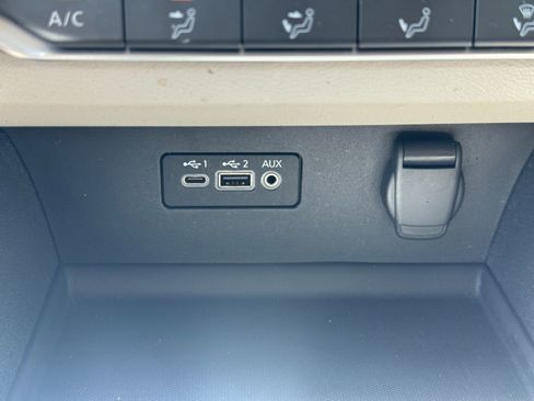 Used 2022 Nissan Altima 2.5 SV FWD image 25