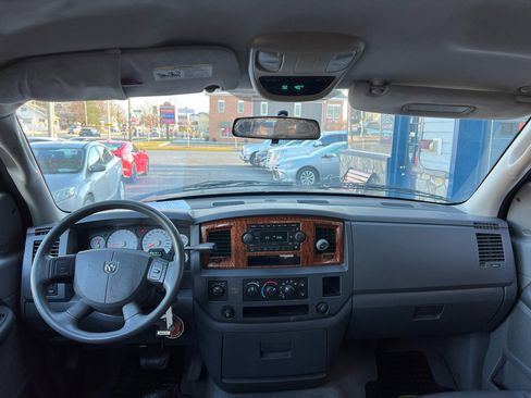 Used 2006 Dodge Ram 1500 Truck SLT image 13