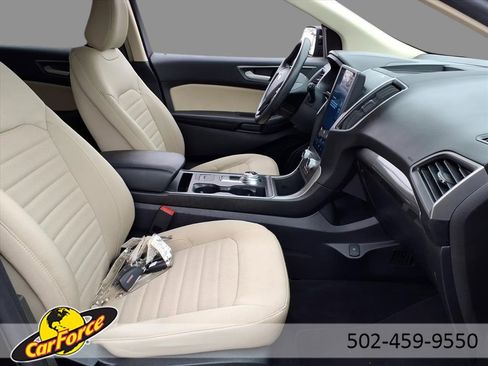 Used 2022 Ford Edge SE w/ Black Appearance Package image 13