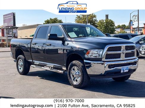 Used 2018 RAM 2500 Tradesman w/ Chrome Appearance Group AWD/4WD image 5